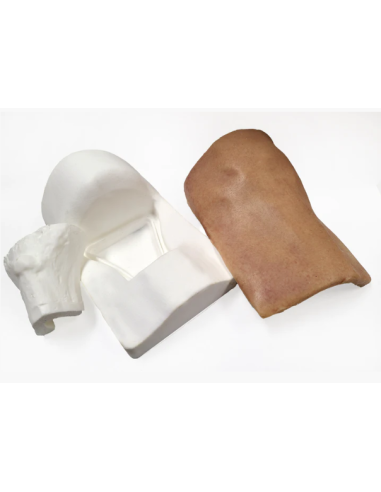 Intraosalinės prieigos treniruoklis IO procedūrų mokymams