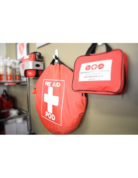 First Aid Pod protective cover for trauma scenes