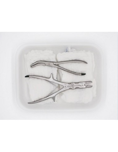 Si Us surgical instrument set for clinical use